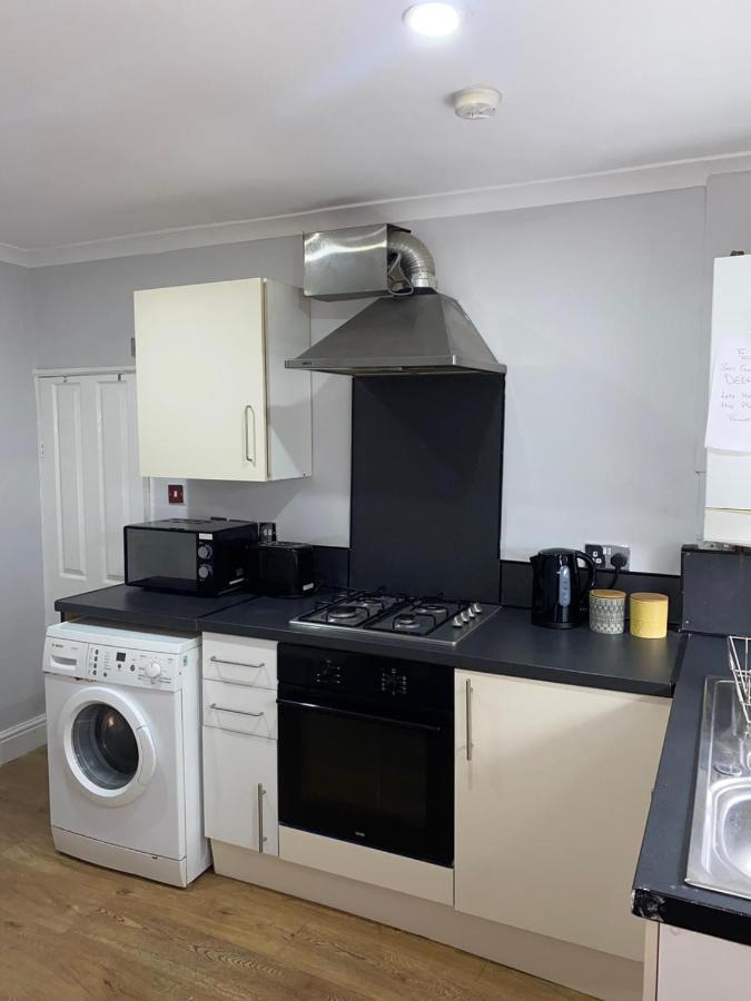 Dodi Aparts London, Near Stratford Close To Tube Station Apartment *