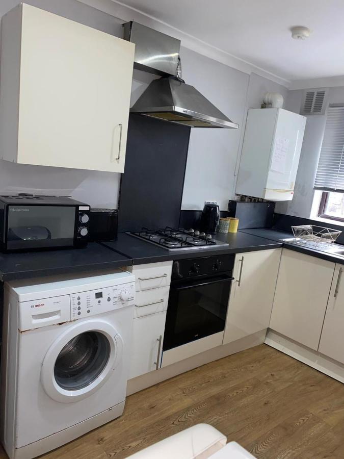 Dodi Aparts London, Near Stratford Close To Tube Station London